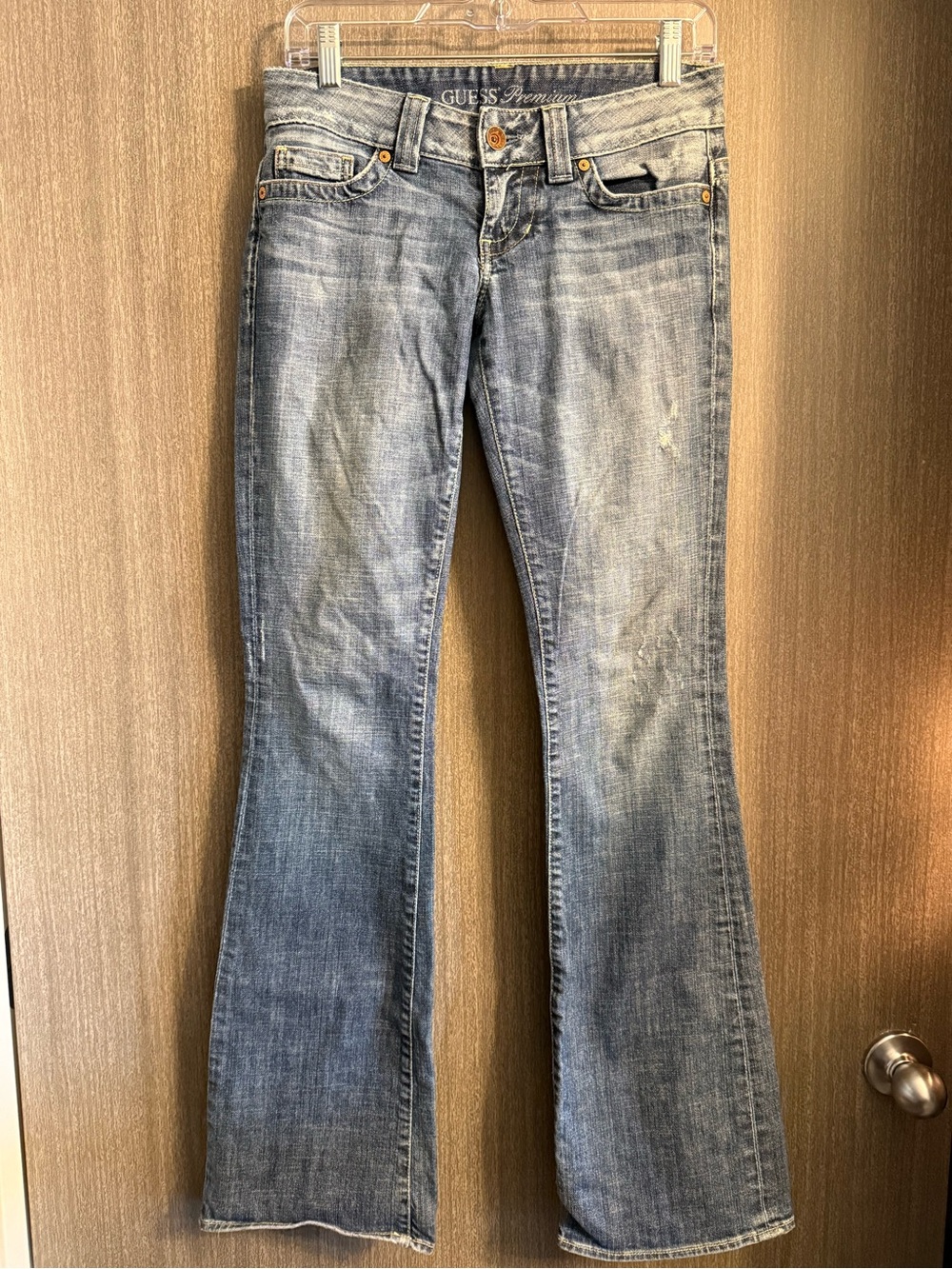 EUC! Vintage- Y2K- Guess Premium “Daredevil” Women's Flare Jeans
